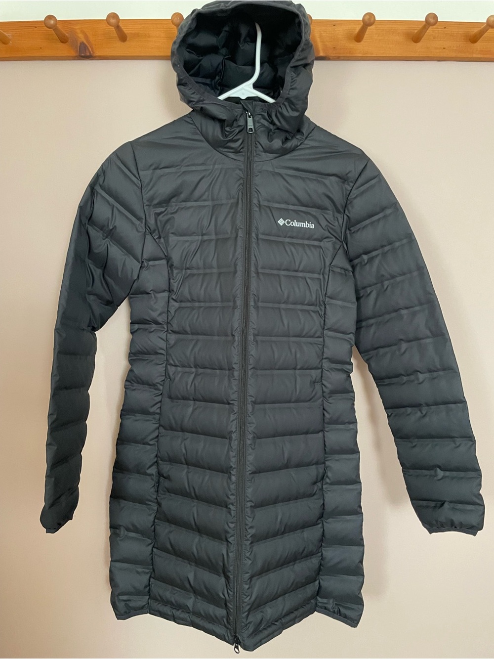 Columbia Women's Black Insulated Hooded Long Puffer Coat, Size S